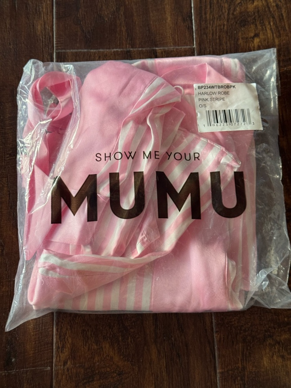 NEW Show Me Your MuMu Harlow Pink Stripe Robe One Size - Picture 2 of 3